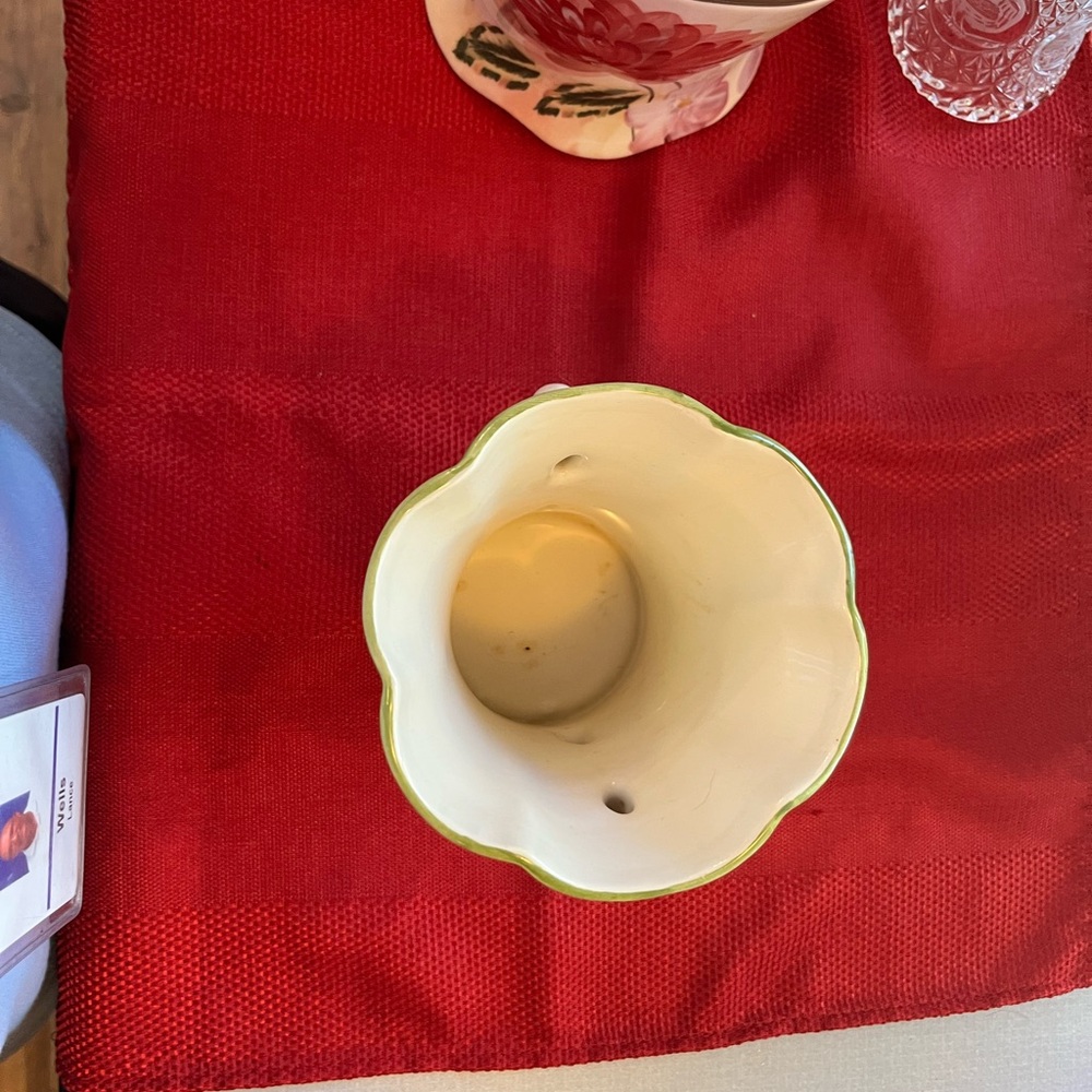 Chic Cream Vase with Green Accent